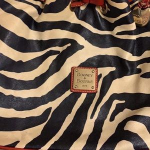 Dooney & Bourke Bag
